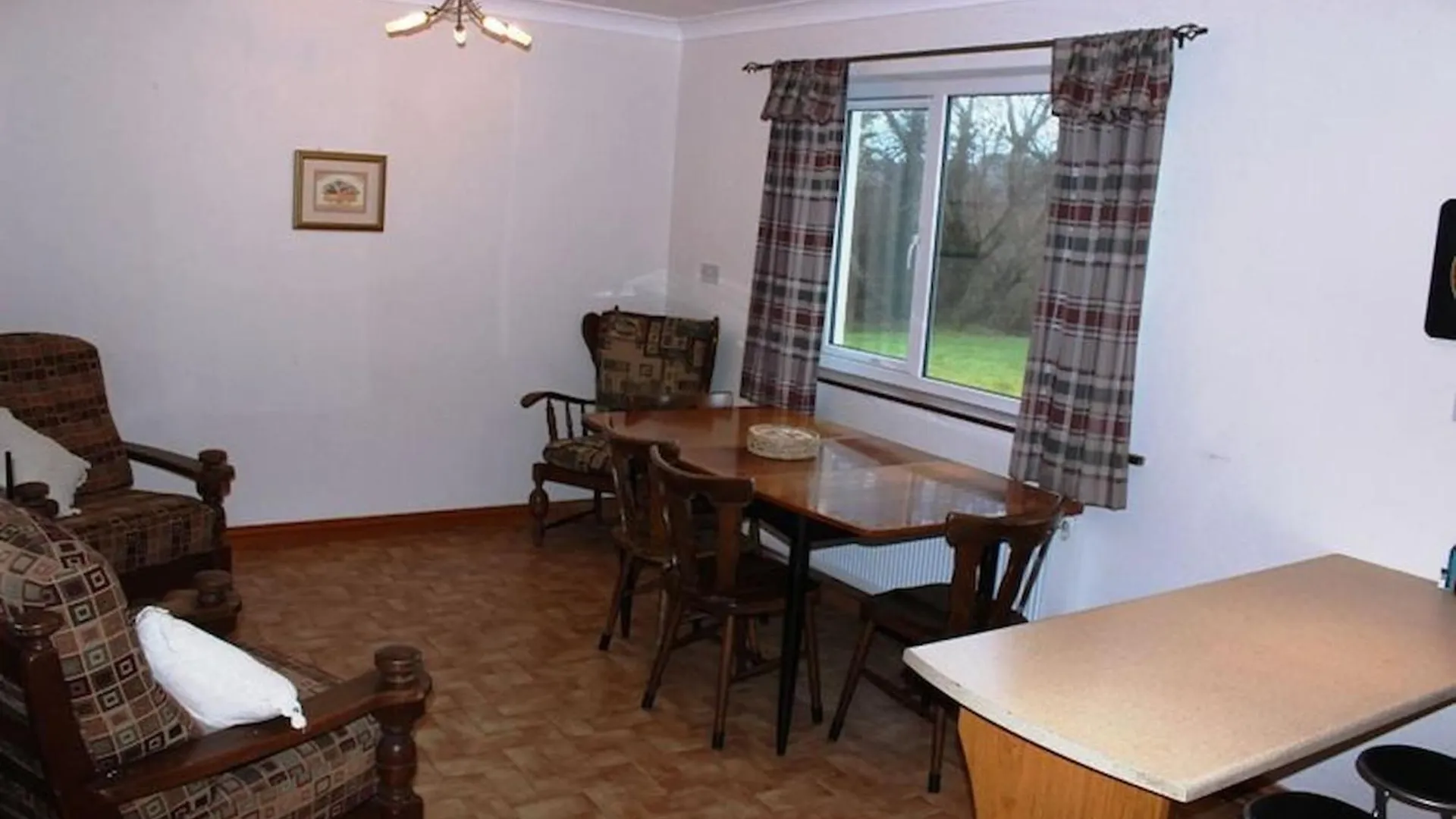 Waterside Cottage, Cashel Galway 0*,  Ireland